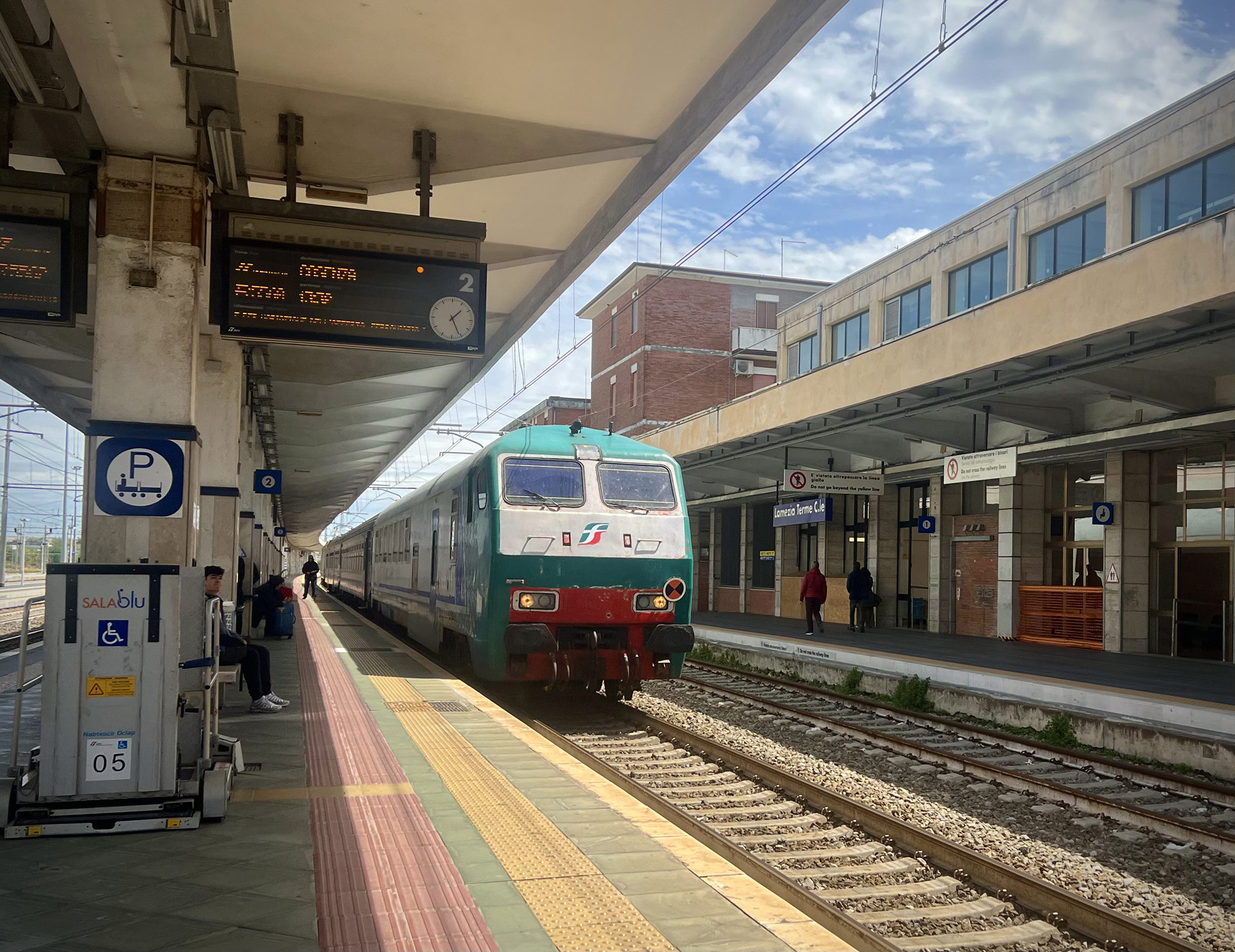 Lamezia Terme C.Le station